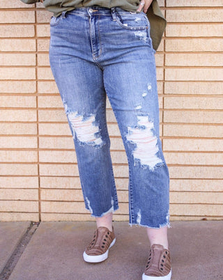 Curvy Distressed High Waisted Straight Jean